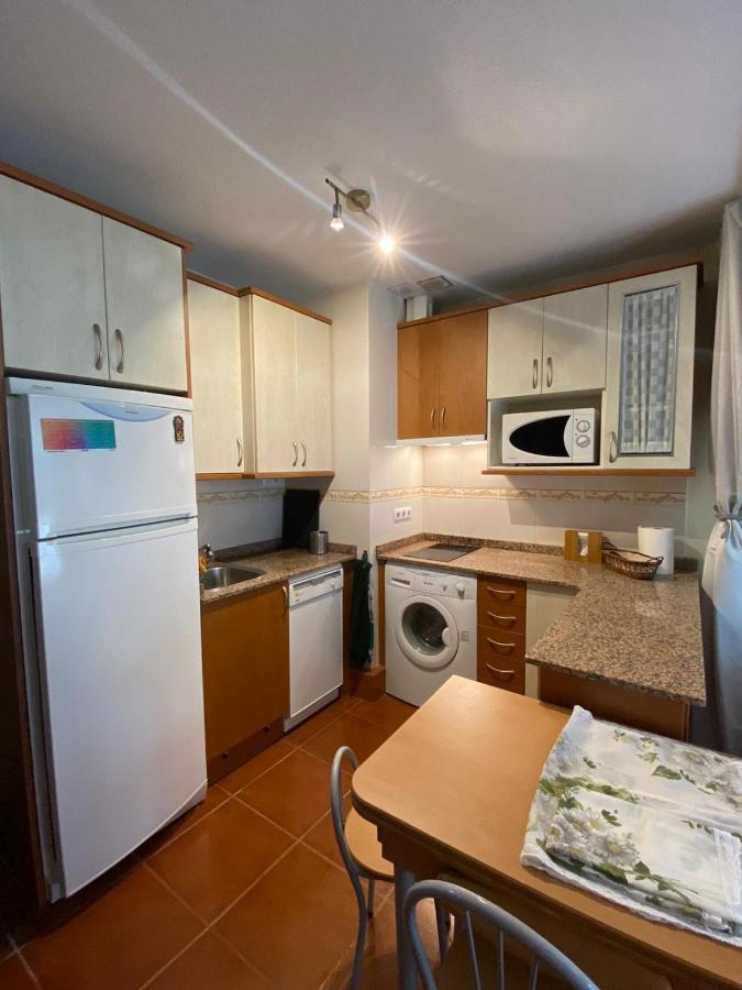 Apartamento San Vicente de la Barquera. Playa Exterior foto